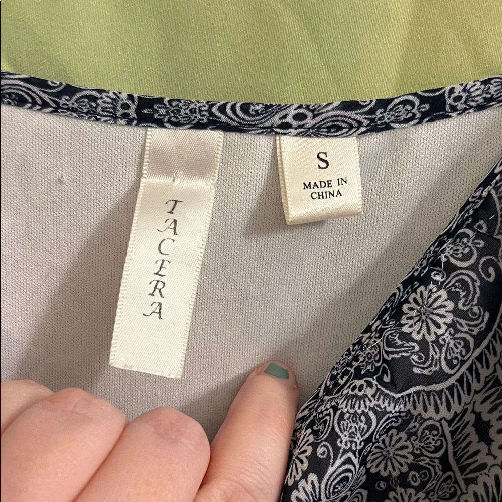 Elegant Navy Blue Patterned Dress - Picture 6 of 10